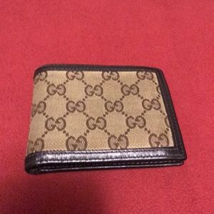 Men’s Gucci Wallet Rare and Original Hard to Find